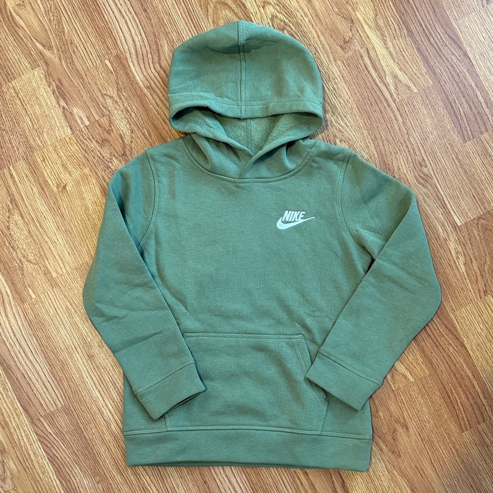 Boys Nike Olive Green Pullover Hoodie  L (7) New Without Tags
